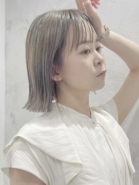 ザヘアメイクシェア(THE -HAIR MAKE SHARE-) グレージュ×ぷつっとボブ☆柔らかな透明感を
