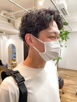 シロ(siro)&nbsp;メンズ刈り上げパーマ