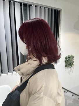 ミューバイケンジ(miu by KENJE) miu&橋本愛海　レッドカラーで派手可愛い