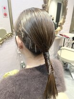 フッタ(Futta)&nbsp;ロータイトポニーテール【ヘアセット】【西武新宿駅】