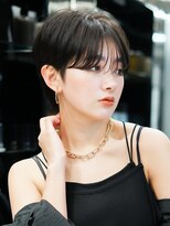 30代40代50代耳かけショート前髪なしハンサムショートカット
