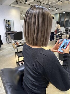 メリー オオサカ(Merly Osaka) 主婦さんに人気のバレイヤージュ！_contrast beige_