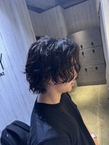 アクシー ヘアーアンドメイク(AXY HAIR&MAKE)&nbsp;ボブウルフロングウルフセンターパートスパイラルパーマ新宿