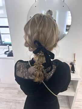 ディティカ サウ(Dityca sow) 編みおろし/参列/結婚式/お呼ばれヘア/ボブ/ミディアム