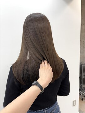 ディジョン(Dijon) 韓国顔まわりレイヤーカットグレージュオリーブベージュブラウン