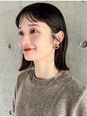切りっぱなし　大人ボブ　ワイドバング　暗めカラー　黒髪