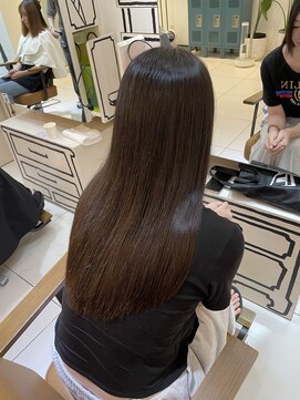 アンプ(amp) トゥルッ髪