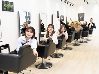 ブート(BouT)の写真/時短でキレイに＆コスパも抜群◎”ヘア&ネイル”をワンストップでご提供◇男性の初ネイルも大歓迎☆