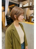 まわりと差がつく大人ショート×ミルクティーベージュ