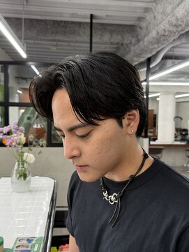 ニコ トウキョウ ロジック(nico TOKYO Logic) メンズセンターパート曲がる縮毛矯正アップバング