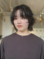 アトリエノエラ(Atelier Noella)&nbsp;ウェット質感で大人風ショートパーマ【高田】