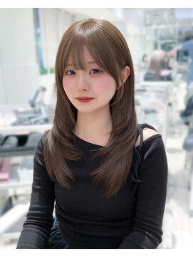 アフロート ディル(AFLOAT D'L) ぱっつん前髪顔周りカット丸顔レイヤーロング20代30代40代