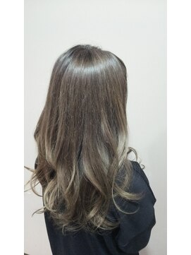 ヘアー ル シェーヌ キューブ(hair le chene CUBE) ラベンダーグレージュ グラデーション