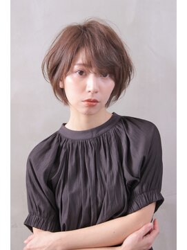 アグラン 梅田本店(a Gland) ふんわりくびれグラデーションボブ