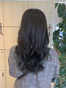 アドラーブル 万代店 (adorable) 【大人可愛い】アッシュグレー【20代30代】