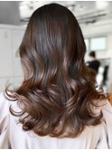 ウェーブパーマこなれミディ前髪レイヤーカット厚めバング