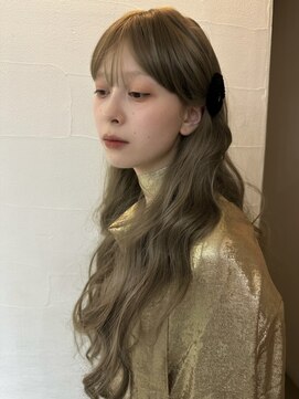 メゾンアクア 表参道(Maison ACQUA) ☆ブリーチなしダブルカラー オリーブ オリーブベージュ ボブ