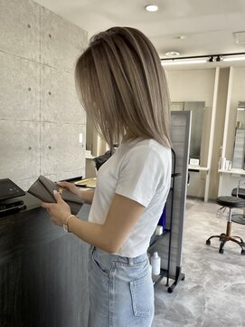 ウル 岡山駅店(ULu.) ホワイトアッシュグレージュハイトーン20代30代岡山