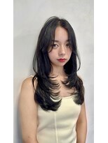 アンド ティグル(&.TIGRE) ハッシュカット／ハイレイヤー／韓国ヘア