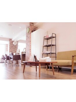 お子様と一緒に気兼ねなくご来店いただける、アットホームなサロン◇ママ・パパのお悩みを解決します！