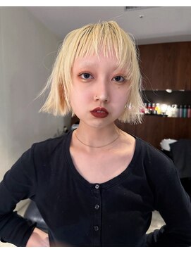 リリック(LYLICK) ブロンドカラー