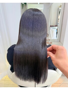 シゲ 自由が丘店(SHIGE) 乾かすだけでまとまる地毛風髪質改善ストレート40代50代縮毛矯正