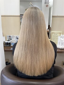 コアフィールフィス(COIFFURE fils) ブロンド ベージュ 髪質改善トリートメント ブリーチ