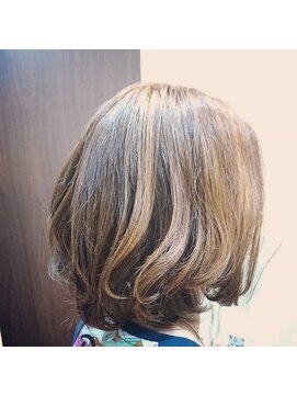 ヘアー クリエイション(Hair Creation) 前上がりグラデーションスタイル