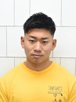 メリケンバーバーショップ コウベ(MERICAN BARBERSHOP KOBE)&nbsp;七三オールバックツイストパーマかき上げヘアコンマヘアa6