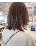 くびれミディアム 外ハネ 20代 30代 40代