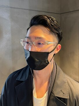 ディスイズバーバー(THIS IS BARBER) サイドパート フェードカット バーバースタイル 【札幌】