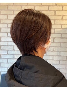 アエラスラナ 相模大野(Aeolus Lana) 束感ショートボブ