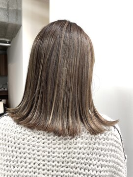 ソルドット バイ オハナ(sol.by ohana) ２０代３０代４０代デザインハイライトスタイル　ボブ