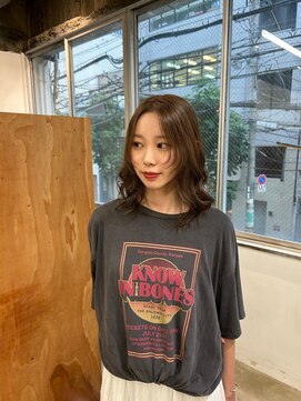 シアー(siar) ベージュ