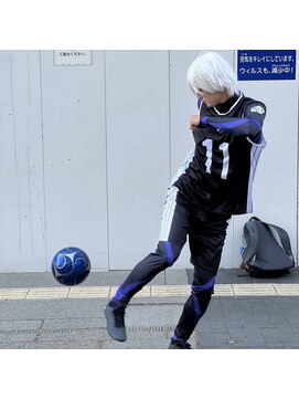 アップデート(UPDATE) ブルーロック凪くんのウィッグカット