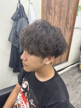 ウエスト(WEST) 波巻きパーマ