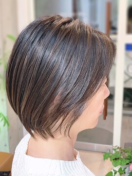 チル アウト ヘア ロジック(chill out hair Logic) ウィービングハイライトボブ