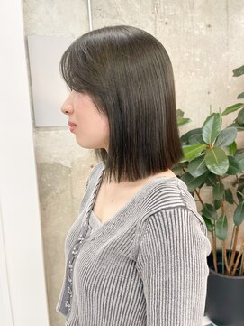 ノエ(noe) 顔まわりレイヤーボブ×透明感カラーYI59