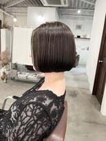 アオゾラヘアーヒカリノモリ(AOZORAHAIR hikarinomori) スリークボブ＊シンプルストレート