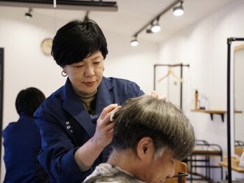 QLCカットスタンド 大阪大東店(QLC cut stand)の写真/《デザインカット¥1,600》毎月通うメンテナンスだからこそ、より通いやすい価格で提供しております。