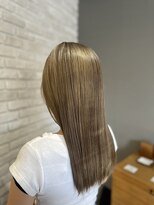 フェアリーテイル(fairy tale)&nbsp;透明感ベージュカラー