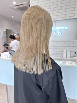 ダイアモンドリリー(Diamond Lily) ミルクティーベージュ