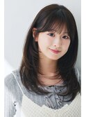 ミディアムレイヤーカット×グレージュ