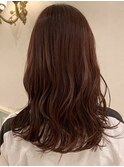 ピンクベージュ