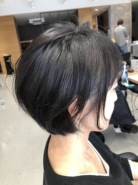 ザ シー 海老名(The C) /柔らかさ/抜け感/大人ショート/耳掛けショート/フォルム◎/