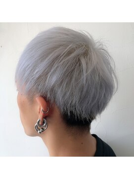 テクライズ 豊橋店(TECHRISE) ホワイトグレー ホワイトカラー メンズカラー