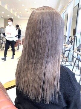 クアトログランシュ ひたちなか店(QUATRO×GranCieux) 2ブリーチ×ホワイトパール