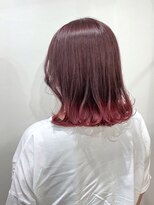 ホワイト 梅田(white) #裾カラー×ピンク