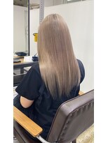 アフューズバイストゥー(Vfuse by StueW)&nbsp;くすみベージュ［岡山］［倉敷］［水島］