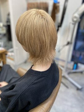 フツーロ 栄(FUTURO) ダブルカラー　ハイトーンベージュ　ミルクティー